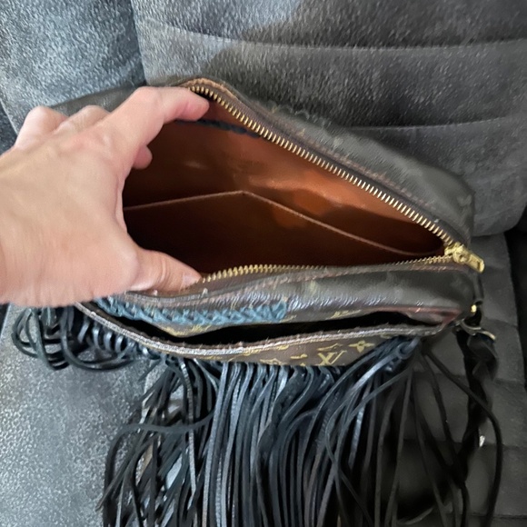 Vintage Boho LV Bag - Picture 3 of 3